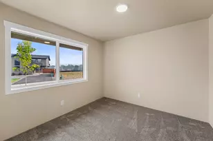 1025 River Mist Ln, Grants Pass, OR 97527 - Photo 17