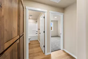 1025 River Mist Ln, Grants Pass, OR 97527 - Photo 19