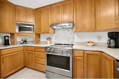 606 Summerwood Drive, Medford, OR 97504 - Photo 15