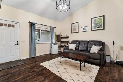 2535 NW 10th Street, Redmond, OR 97756 - Photo 9