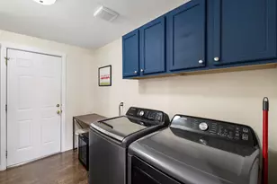 2535 NW 10th St, Redmond, OR 97756 - Photo 25