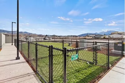 3555 S Pacific Highway #SPC 11, Medford, OR 97501 - Photo 17