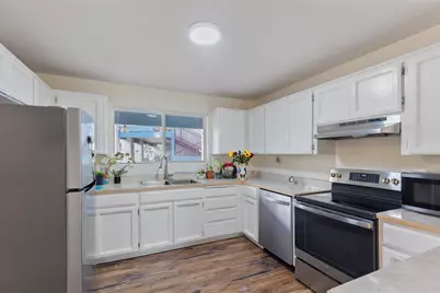 815 Pine Street #10, Rogue River, OR 97537 - Photo 1