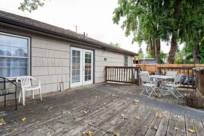 861 SE M Street, Grants Pass, OR 97526 - Photo 15