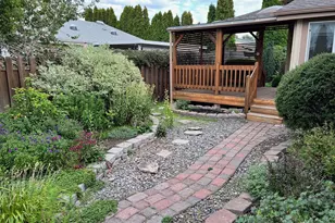 2508 NE Buckwheat Ct, Bend, OR 97701 - Photo 39