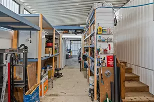 301 Freeman Rd, Central Point, OR 97502 - Photo 19