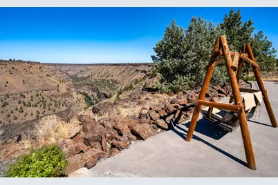 9813 Geneva View Road, Terrebonne, OR 97760 - Photo 7