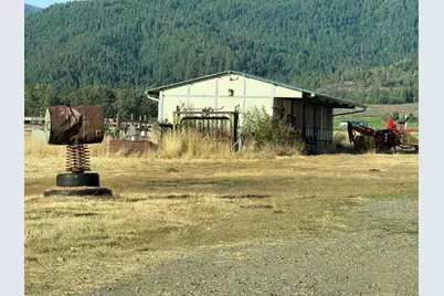 6795 Holland Loop Road, Cave Junction, OR 97523 - Photo 25