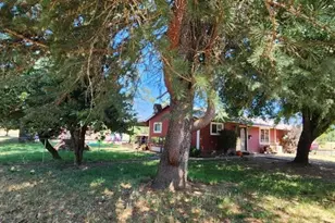 6795 Holland Loop Rd, Cave Junction, OR 97523 - Photo 3