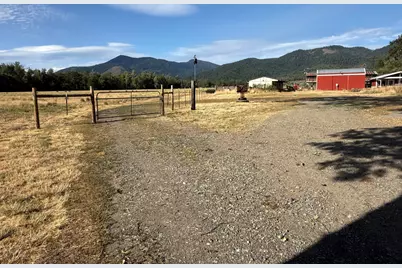 6795 Holland Loop Road, Cave Junction, OR 97523 - Photo 23