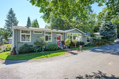 201 NW Creekside Drive, Grants Pass, OR 97526 - Photo 35