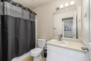 802 Park St, Ashland, OR 97520 - Photo 15