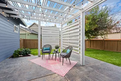 1825 NW Ivy Avenue, Redmond, OR 97756 - Photo 21