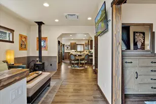 363 E Aspenwood Ave, Sisters, OR 97759 - Photo 7