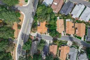 214 NW Creekside Dr, Grants Pass, OR 97526 - Photo 21