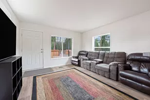 51460 Pengra St, La Pine, OR 97739 - Photo 7