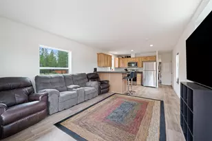 51460 Pengra St, La Pine, OR 97739 - Photo 5