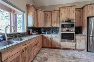 1073 Timber Ridge Loop, Klamath Falls, OR 97601 - Photo 25