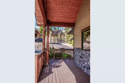 1073 Timber Ridge Loop, Klamath Falls, OR 97601 - Photo 9