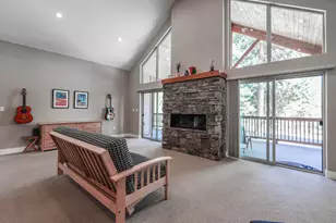 1073 Timber Ridge Loop, Klamath Falls, OR 97601 - Photo 15