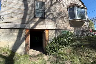 1740 Riverside Dr, Klamath Falls, OR 97601 - Photo 27