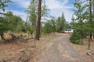 23619 Hwy 62, Trail, OR 97541 - Photo 7