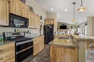 14759 SW Peninsula Dr, Terrebonne, OR 97760 - Photo 21