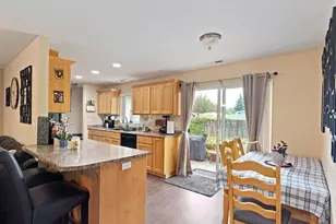 1336 Annabelle Ln, Grants Pass, OR 97527 - Photo 9