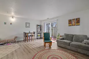 1880 Medart Ln, Grants Pass, OR 97527 - Photo 5