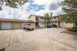 1880 Medart Ln, Grants Pass, OR 97527 - Photo 23