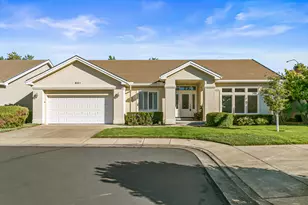 601 Summerwood Dr, Medford, OR 97504 - Photo 33