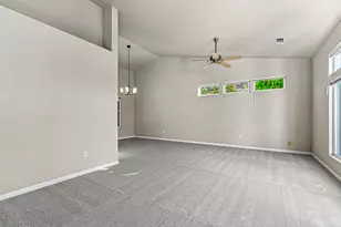 601 Summerwood Dr, Medford, OR 97504 - Photo 15