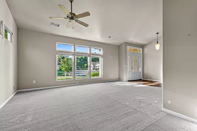 601 Summerwood Drive, Medford, OR 97504 - Photo 13