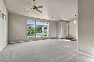 601 Summerwood Dr, Medford, OR 97504 - Photo 13