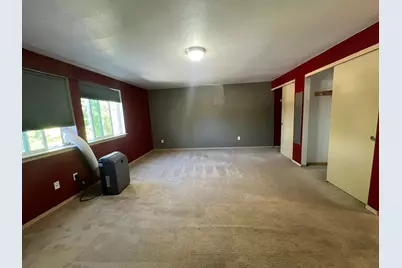 719 Newtown Street, Medford, OR 97501 - Photo 37