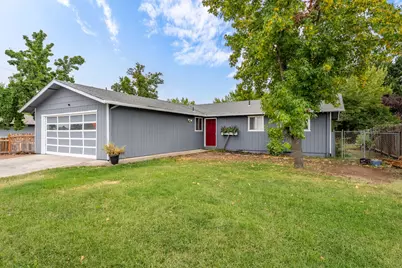 2098 Delta Waters Road, Medford, OR 97504 - Photo 1