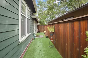 1613 SW I St, Grants Pass, OR 97526 - Photo 25