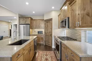 60220 Rolled Rock Way, Bend, OR 97702 - Photo 11
