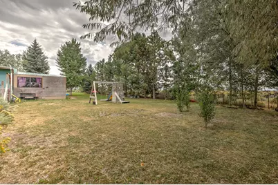 57366 N Rainbow Road, Christmas Valley, OR 97641 - Photo 15