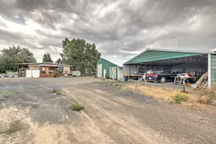 57366 N Rainbow Rd, Christmas Valley, OR 97641 - Photo 35