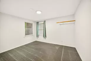 367 Madrona Dr, Cave Junction, OR 97523 - Photo 9