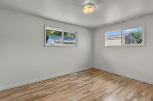 615 NE Fairview St, Prineville, OR 97754 - Photo 21