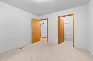 923 Mountain Meadows Cir, Ashland, OR 97520 - Photo 13