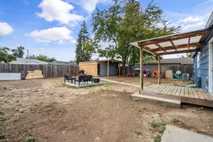 1217 Murray Ave, Medford, OR 97501 - Photo 21