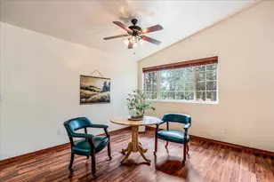 70120 Mustang Dr, Sisters, OR 97759 - Photo 13