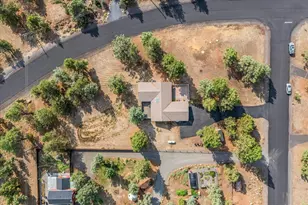 70120 Mustang Dr, Sisters, OR 97759 - Photo 39