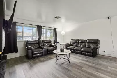 10242 McGuire Avenue, Klamath Falls, OR 97603 - Photo 9