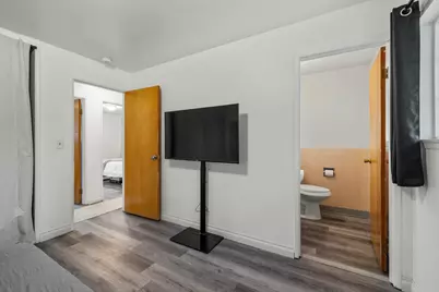 10242 McGuire Avenue, Klamath Falls, OR 97603 - Photo 17