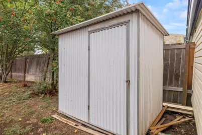 10242 McGuire Avenue, Klamath Falls, OR 97603 - Photo 27