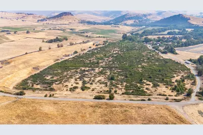 [Address not provided], Ashland, OR 97520 - Photo 9